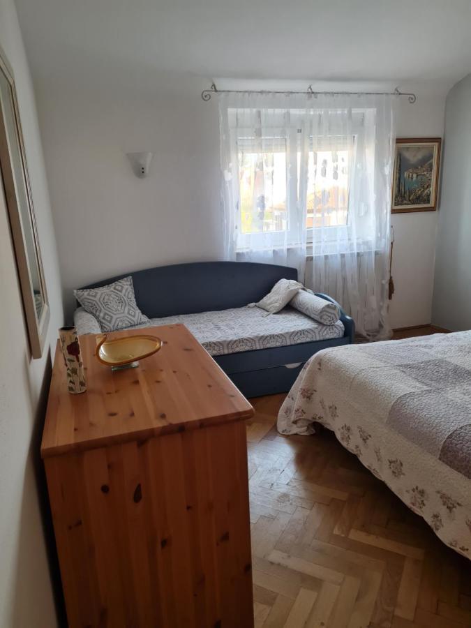 Apartment Karmen Umago Esterno foto