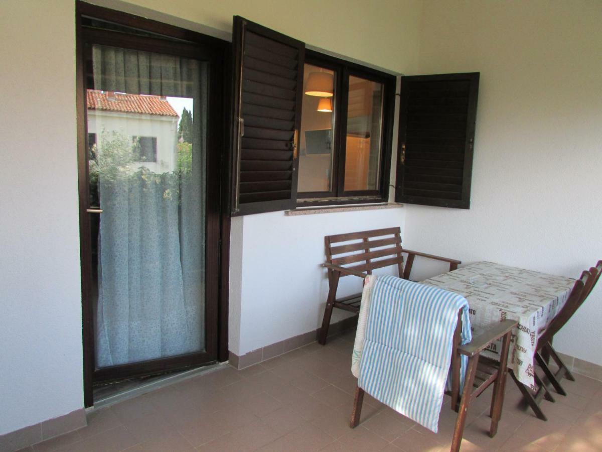 Apartment Karmen Umago Esterno foto